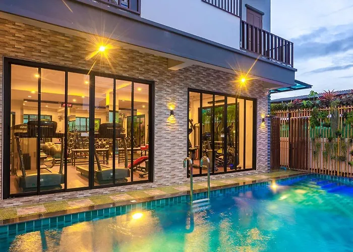 ホテル Penyos Residences